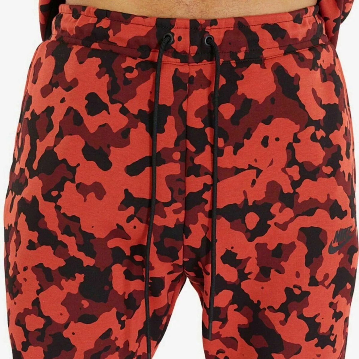 nike camo fleece joggers