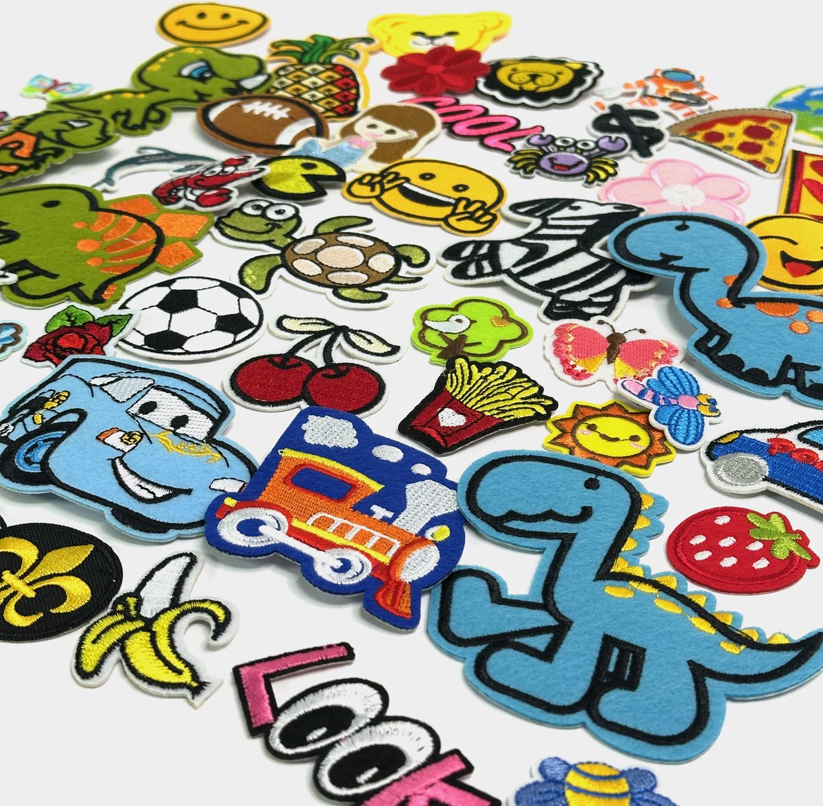 MGM Trading - Patchmania Set - 60 Stuks Kleurrijke Geborduurde Patches - Geschikt voor Kleding - Accessoires - Creatieve DIY Decoratie