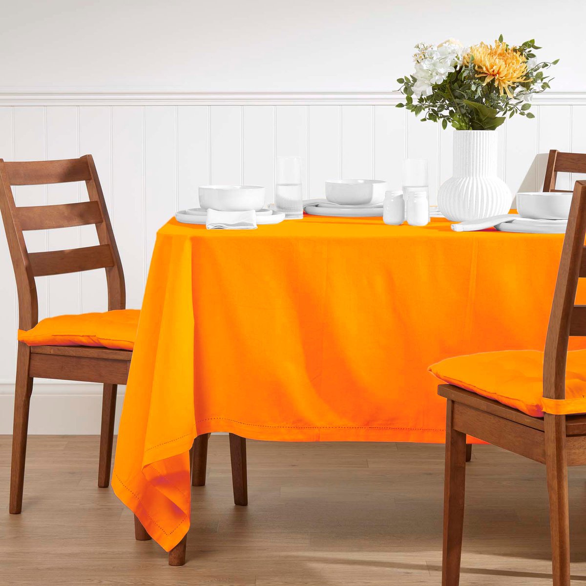 Homescapes tafelkleed oranje - 137 x 228 cm, 100% katoen