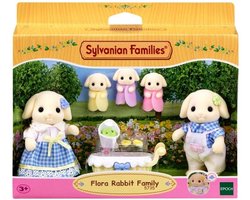 foto van Sylvanian Families 5735 Familie Bloemen Hangoor Konijn- 5 fluweelzachte speelfiguren