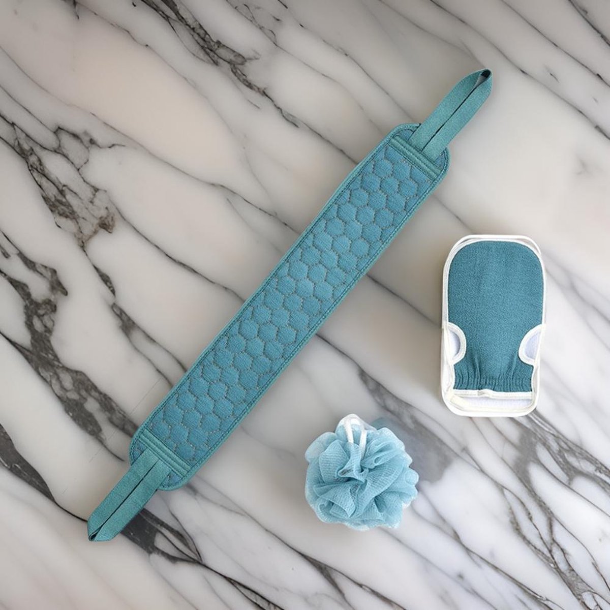 Goedkoopste 3 Stuks Scrub Set – Blauw – Exfoliate Bad & Douche – Rug Scrubber, Spons, Handschoen – Exfoliëren – Set van 3 scrubsponzen – Blauw – Inclusief rug scrubber, spons en handschoen – exfoliëren in bad en douche – Verwijdert dode huidcellen