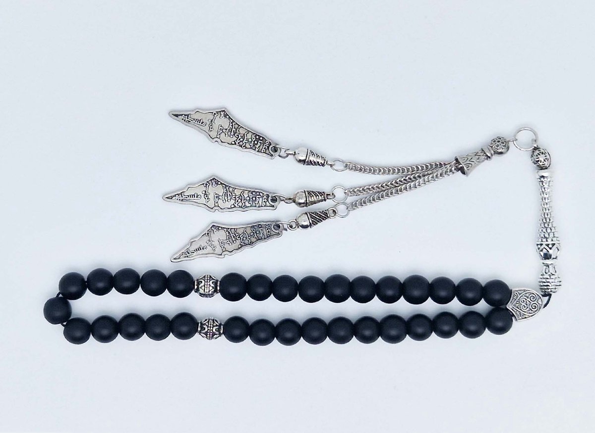 Handgemaakte tesbih klassiek - "Tasbih" natuursteen " Mat zwart onyx " - Aantal kralen 33 - Diameter kralen 8 MM - met metaal tassel "Palestina" - Een mooi cadeau-idee