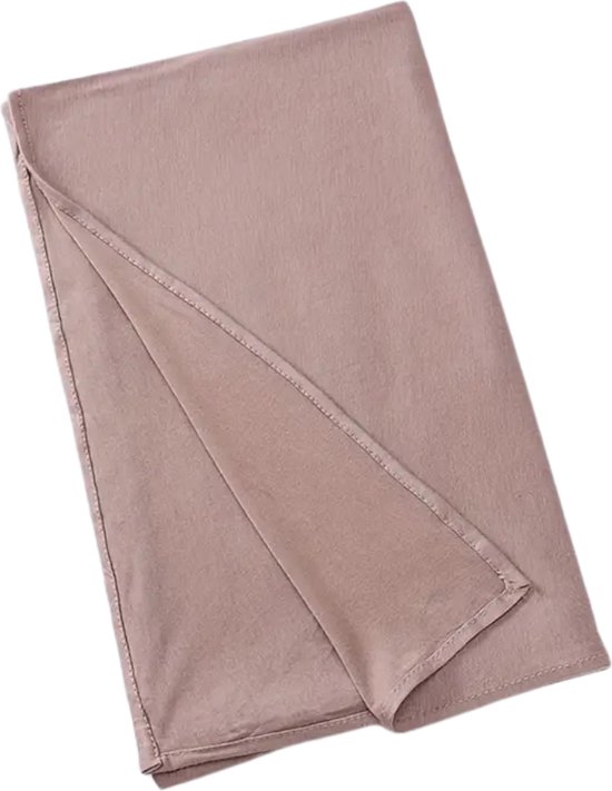 Vouwbare bruine sjaal met beige stiksels.