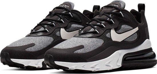 Nike Air Max 270 React Sneakers - Maat 39 - Vrouwen - zwart/grijs | bol.com