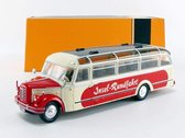 Borgward BO 4000 'Insel-Rundfahrt' 1952 - 1:43 - IXO Models