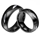 Zoëies ring voor hem zwart met zilverkleurig motief 19 mm