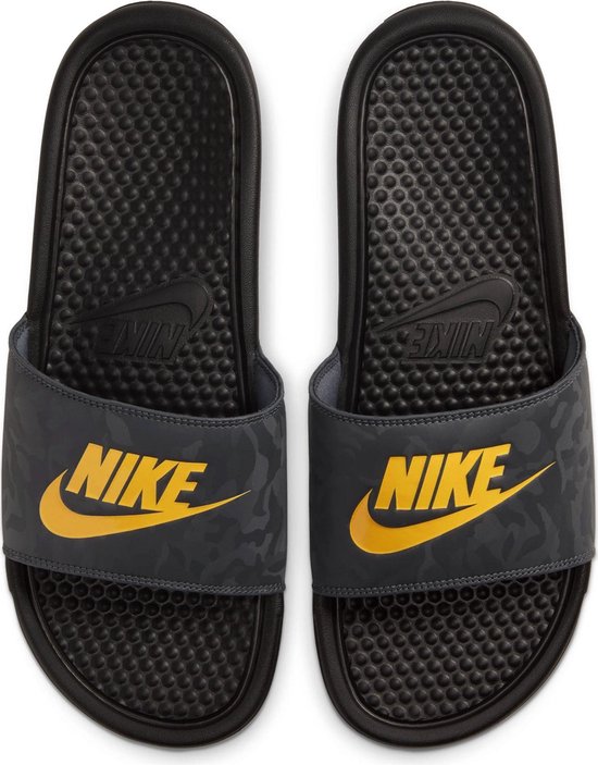 Nike Slippers - Maat 45 - Mannen - zwart/ grijs/ oranje | bol.com