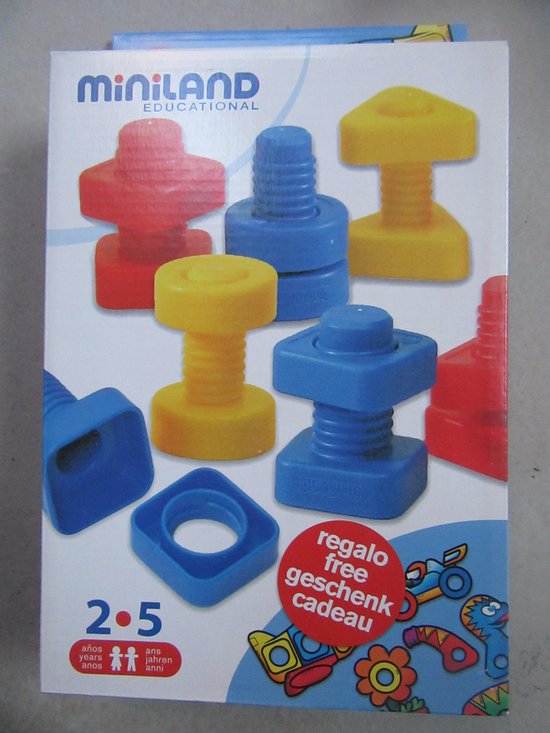 Nuts And Bolts 18 Pieces Games