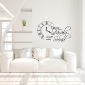 Muursticker Time Spent With Family Is Worth Every Second - Lichtbruin - 75 x 100 cm - alle muurstickers woonkamer