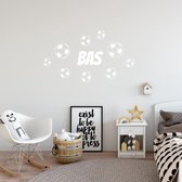 Muursticker Voetbal Met Naam -  Wit -  120 x 68 cm  -  alle muurstickers  baby en kinderkamer - Muursticker4Sale