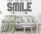 Muursticker Start The Day With A Smile - Geel - 120 x 66 cm - slaapkamer woonkamer alle