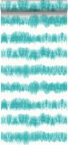 ESTAhome behangpapier horizontale tie-dye shibori strepen intens turquoise en mat wit - 148687 - 53 cm x 10,05 m