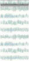 ESTAhome behang horizontale tie-dye shibori strepen licht vergrijsd pastel mintgroen en licht warm grijs - 148686 - 53 cm x 10,05 m