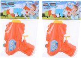 2x Waterpistolen/waterpistool klein van 12 cm oranje kinderspeelgoed - waterspeelgoed van kunststof