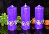 Design kaars "Explosion" in prachtig lila/paars  Hoogte: 19 cm, doorsnede is 7 cm.  Deze exclusieve kaars is gemaakt door Candles by Milanne