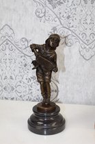 Statue en bronze avec accordéon