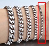 Armband heren zilver kleurig - Roestvrij staal - Armband voor mannen - Zilveren schakelarmband heren - Cadeau voor man - Armband heren staal - Cubaanse schakel armband - Dikte 3mm  - Omtrek 18 cm - Per stuk