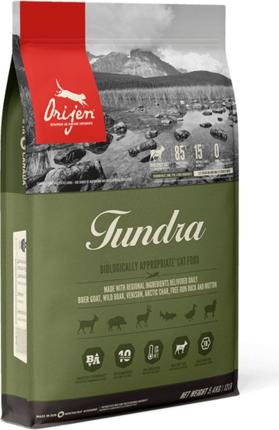 Orijen Tundra kattenvoer met afbeelding van bergen, een rivier en tekst "MADE IN CANADA" en "EASY OPEN".