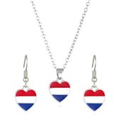 Luxe set ketting met hanger en oorbellen Nederland | Zilver plated | Nederlandse vlag | Hangertje hart Nederlandse vlag | Oranje accessoires Koningsdag - WK - EK | Artikelen kledin