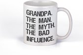 Mok met tekst voor opa | GRANDPA THE MAN THE MYTH | grappige mok voor verjaardag | vaderdag | kleinkind op komst | oppassen | beker 330 ml