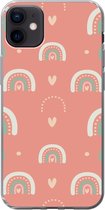 Geschikt voor iPhone 12 mini hoesje - Meisjes - Regenboog - Hartjes - Patronen - Girl - Roze - Kinderen - Kind - Siliconen Telefoonhoesje