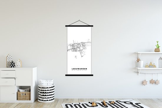 Porte-affiche avec affiche - Affiche scolaire - Plan de la ville - Zwart Wit - Carte - Leeuwarden - Nederland - Carte - 90x180 cm - Lattes noires