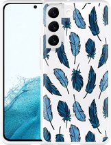 Galaxy S22 Hoesje Feathers - Designed by Cazy