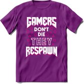 Gamers don't die T-shirt | Roze | Gaming kleding | Grappig game verjaardag cadeau shirt Heren – Dames – Unisex | - Paars - M