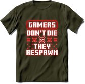 Gamers don't die pixel T-shirt | Neon Rood | Gaming kleding | Grappig game verjaardag cadeau shirt Heren – Dames – Unisex | - Leger Groen - M