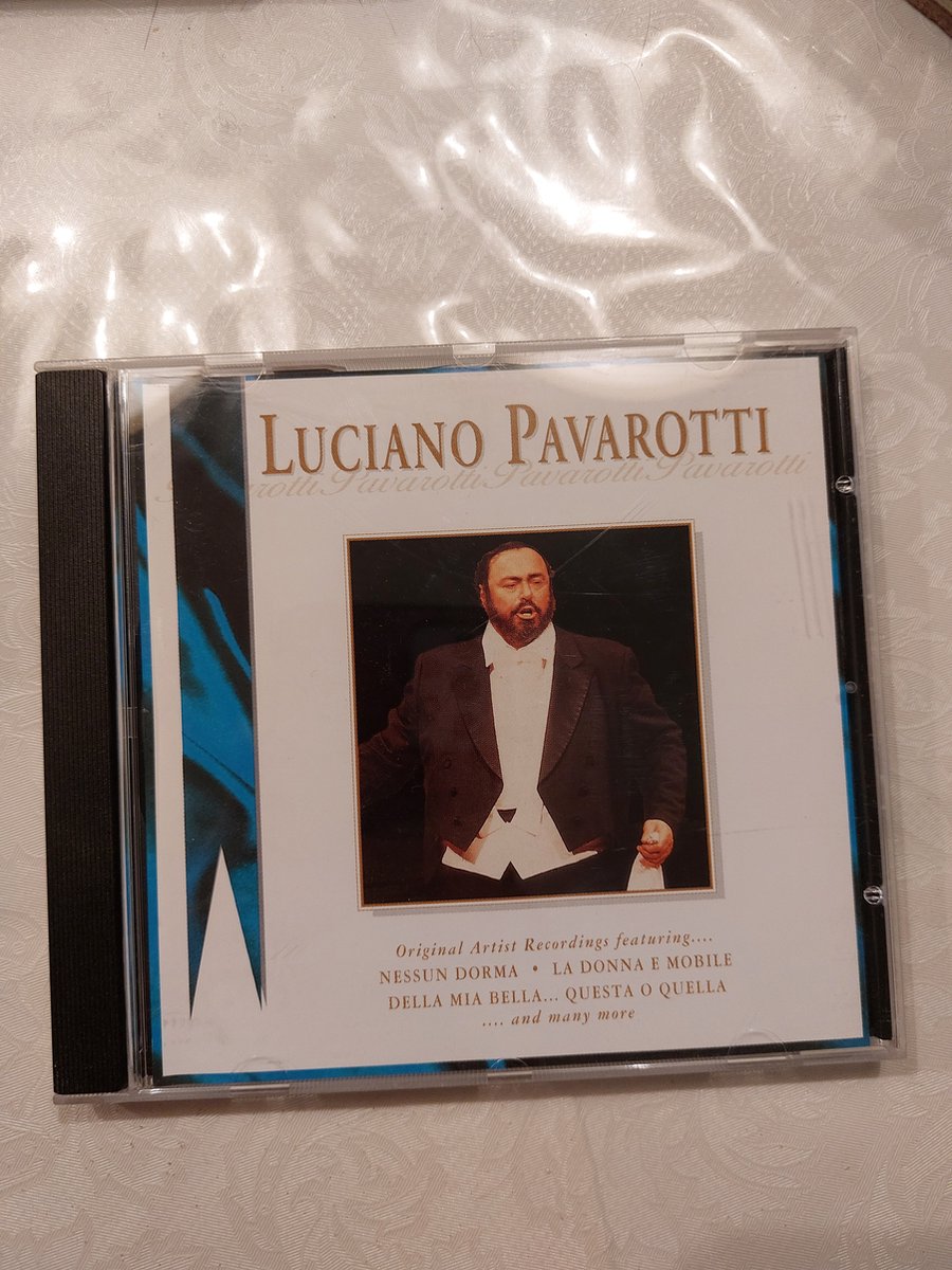 Luciano Pavarotti - Luciano Pavarotti