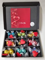 Chocolade Ballen Proeverij Pakket | Chocolade pakket met 9 verschillende chocolade smaken kwaliteits chocolade met Mystery Card 'I Love You' (met persoonlijke videoboodschap) | Cadeaupakket | Feestdagen box | Chocolade cadeau | Valentijnsdag