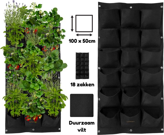 Een gevulde verticale tuin met aardbeien, kruiden en bloemen naast een lege zwarte vilt plantenbak met 18 vakken.