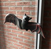 Vleermuis 30 cm vliegt door het raam - plastiek - raamdecoratie - Halloween