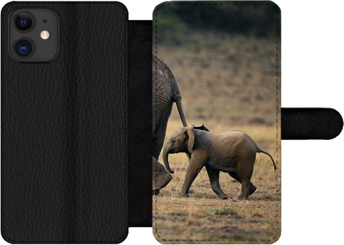 Bookcase Geschikt voor iPhone 11 telefoonhoesje - Olifant - Dieren - Savanne - Natuur - Met vakjes - Wallet case met magneetsluiting