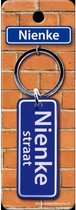 sleutelhanger straatnaam Nienke 9 cm staal blauw