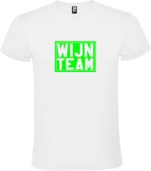 Wit T shirt met print van " Wijn Team " print Neon Groen size XS