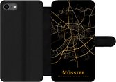 Bookcase Geschikt voor iPhone SE 2020 telefoonhoesje - Münster - Kaart - Goud - Met vakjes - Wallet case met magneetsluiting