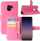 Mobigear Telefoonhoesje geschikt voor Samsung Galaxy A8 (2018) Hoesje | Mobigear Classic Bookcase Portemonnee | Pasjeshouder voor 3 Pasjes | Telefoonhoesje voor Pinpas / OV Kaart / Rijbewijs - Magenta