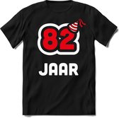 82 Jaar Feest kado T-Shirt Heren / Dames - Perfect Verjaardag Cadeau Shirt - Wit / Rood - Maat XXL