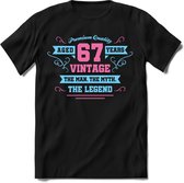 67 Jaar Legend - Feest kado T-Shirt Heren / Dames - Licht Blauw / Licht Roze - Perfect Verjaardag Cadeau Shirt - grappige Spreuken, Zinnen en Teksten. Maat XL