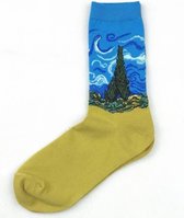 Elastisch hoge sokken paar Vincent van Gogh - Tarweveld met cipressen - Wheatfield with cypresses - Interpretatie - Geel Blauw - Maat 35 - 42