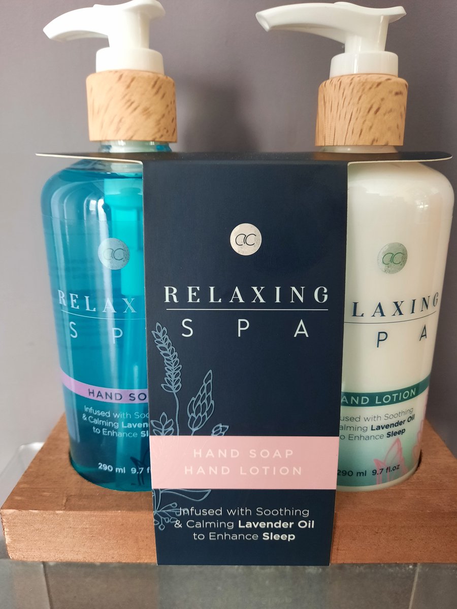 Goedkoopste relaxing spa - handzeep - handlotion - geschenk set - lavendel - hand verzorging cadeau set- lavendel olie