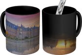 Magische Mok - Foto op Warmte Mokken - Koffiemok - Het Binnenhof in Den Haag - Magic Mok - Beker - 350 ML - Theemok