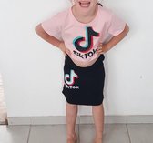 Tik Tok Setje Meisjes T-shirt en Broekje Roze Maat 110/116