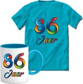 86 Jaar Vrolijke Verjaadag T-shirt met mok giftset Blauw | Verjaardag cadeau pakket set | Grappig feest shirt Heren – Dames – Unisex kleding | Koffie en thee mok | Maat S
