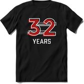 32 Years - Feest kado T-Shirt Heren / Dames - Rood / Grijs - Perfect Verjaardag Cadeau Shirt - grappige Spreuken, Zinnen en Teksten. Maat M