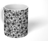 Mok - Koffiemok - Bloemen - Zwart - Wit - Patronen - Mokken - 350 ML - Beker - Koffiemokken - Theemok