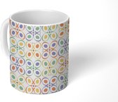Mok - Koffiemok - Patroon - Vlinder - Geel - Mokken - 350 ML - Beker - Koffiemokken - Theemok