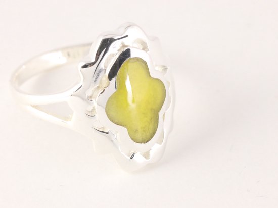 Opengewerkte zilveren ring met gele agaat - maat 16
