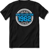 1962 Limited Edition | Feest Kado T-Shirt Heren - Dames | Wit - Blauw | Perfect Verjaardag Cadeau Shirt | Grappige Spreuken - Zinnen - Teksten | Maat 3XL